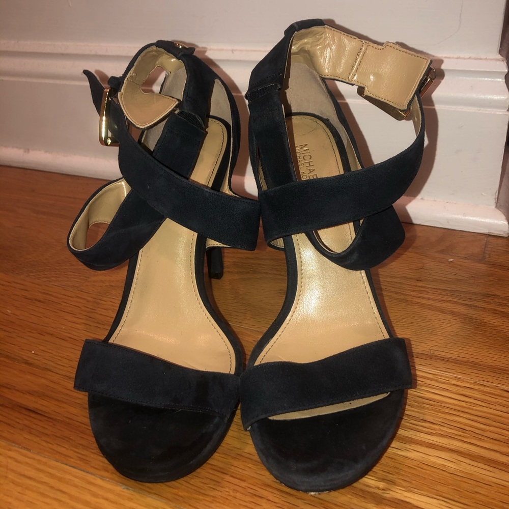 Michael Kohls Navy Strappy Heels